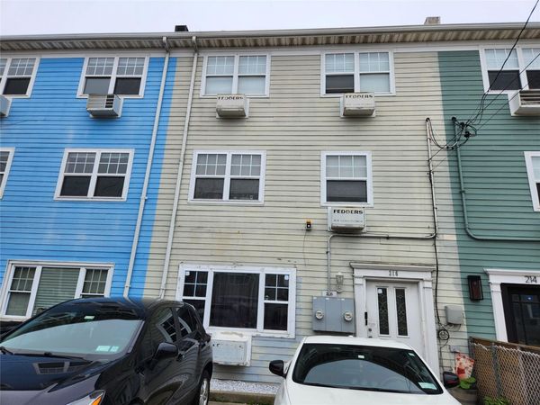 2-16 Beach 98 Street, Rockaway Park, NY 11694