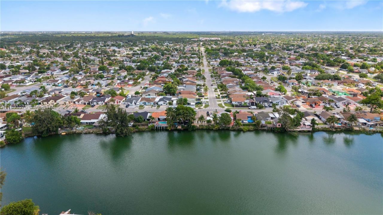 19276 SW 123rd Ave, Miami, FL 33177 Photo