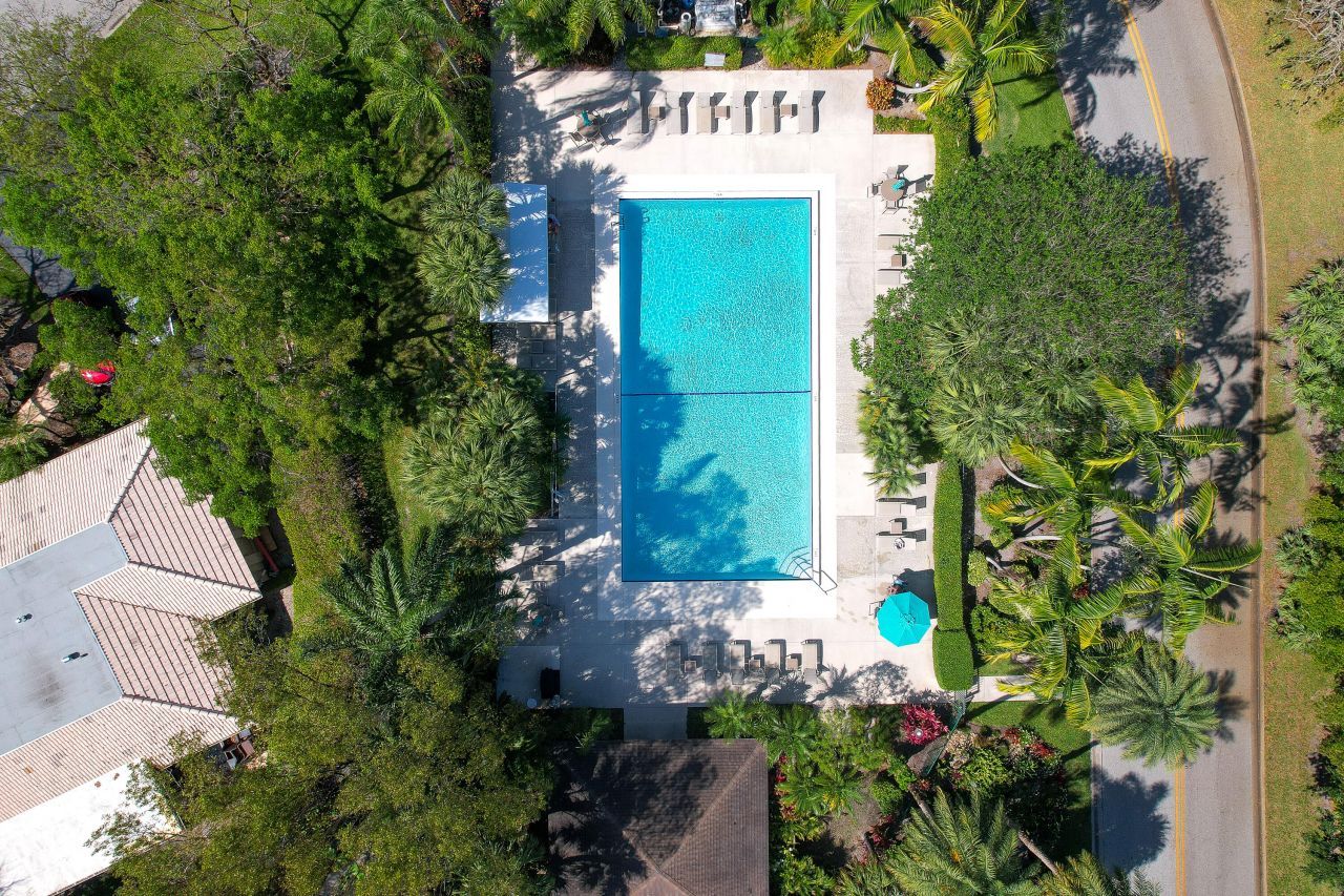 800 Cypress Grove Drive, Unit 211, Pompano Beach, FL 33069 Photo