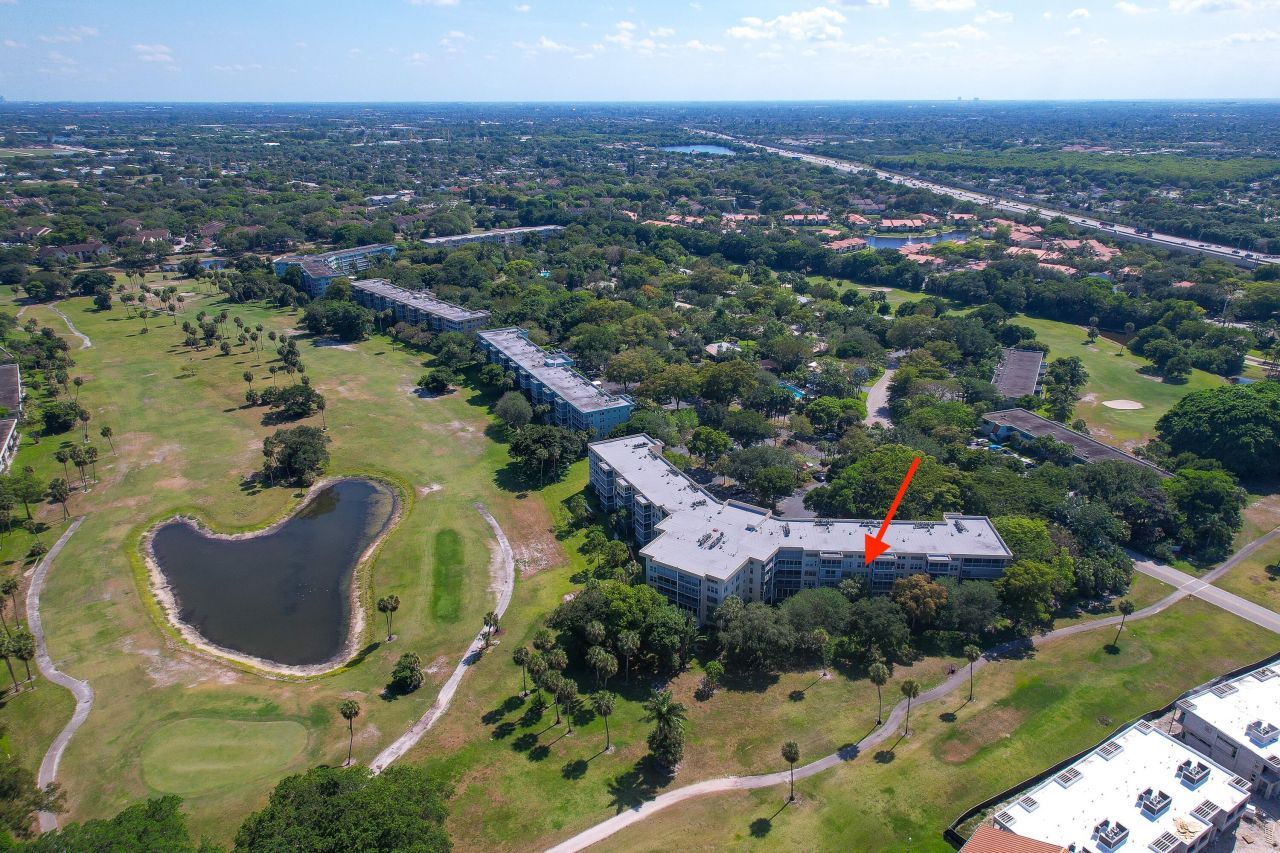 800 Cypress Grove Drive, Unit 211, Pompano Beach, FL 33069 Photo