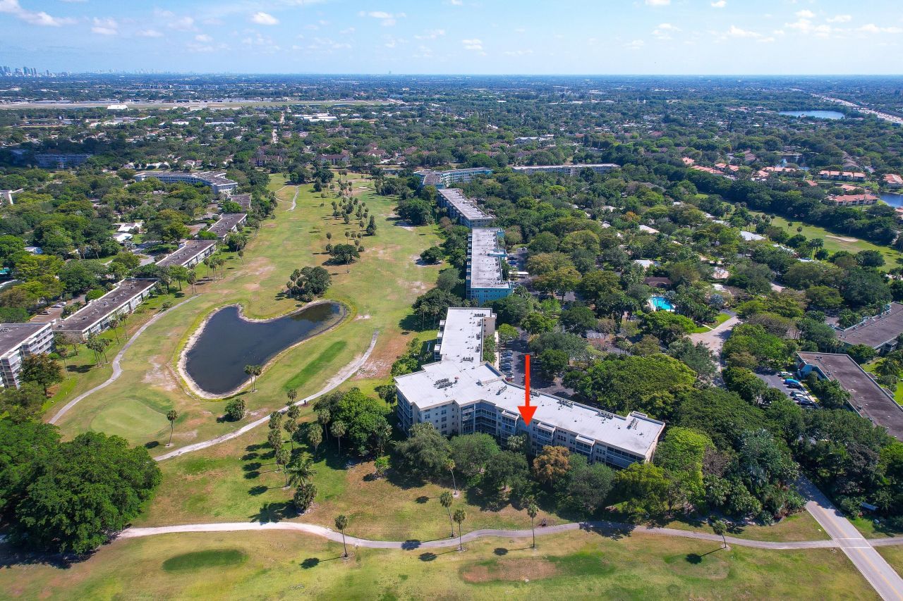 800 Cypress Grove Drive, Unit 211, Pompano Beach, FL 33069 Photo