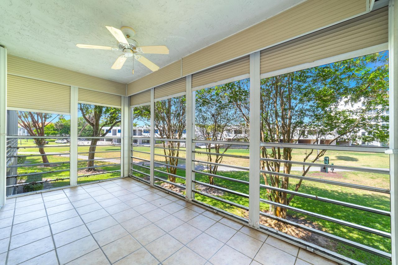 800 Cypress Grove Drive, Unit 211, Pompano Beach, FL 33069 Photo