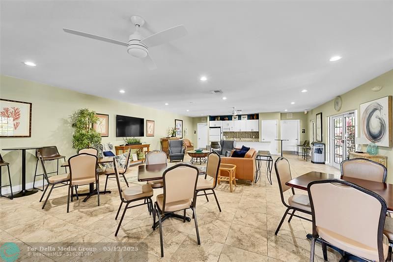 4020 W Palm Aire Drive, Unit 503, Pompano Beach, FL 33069 Photo