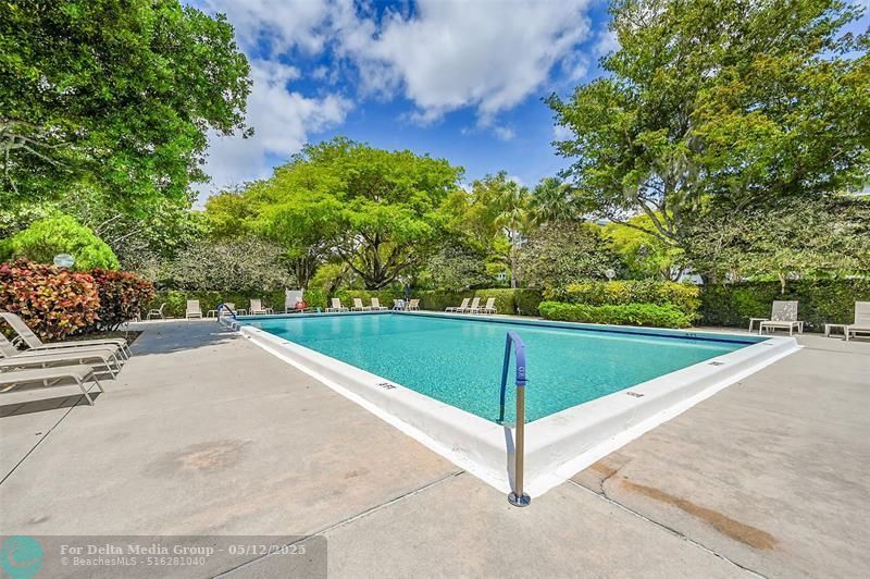 4020 W Palm Aire Drive, Unit 503, Pompano Beach, FL 33069 Photo