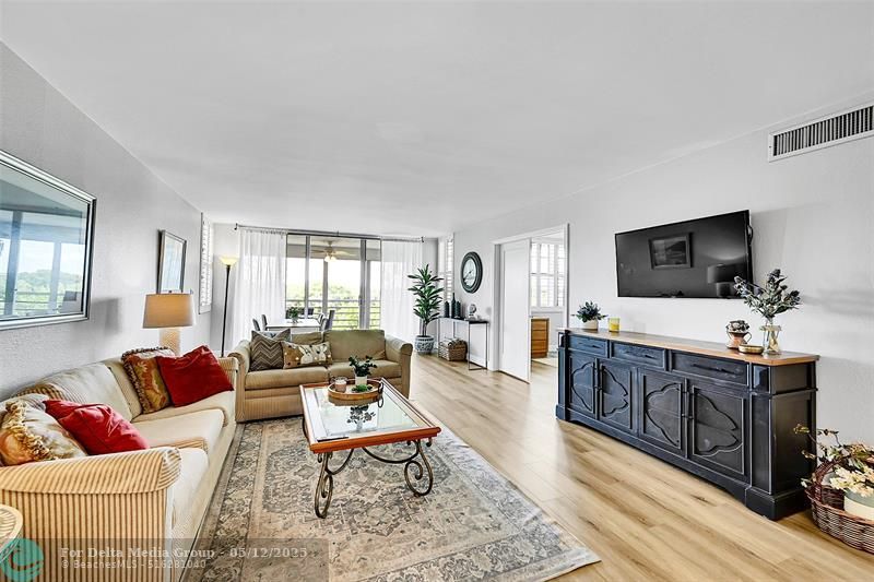 4020 W Palm Aire Drive, Unit 503, Pompano Beach, FL 33069 Photo