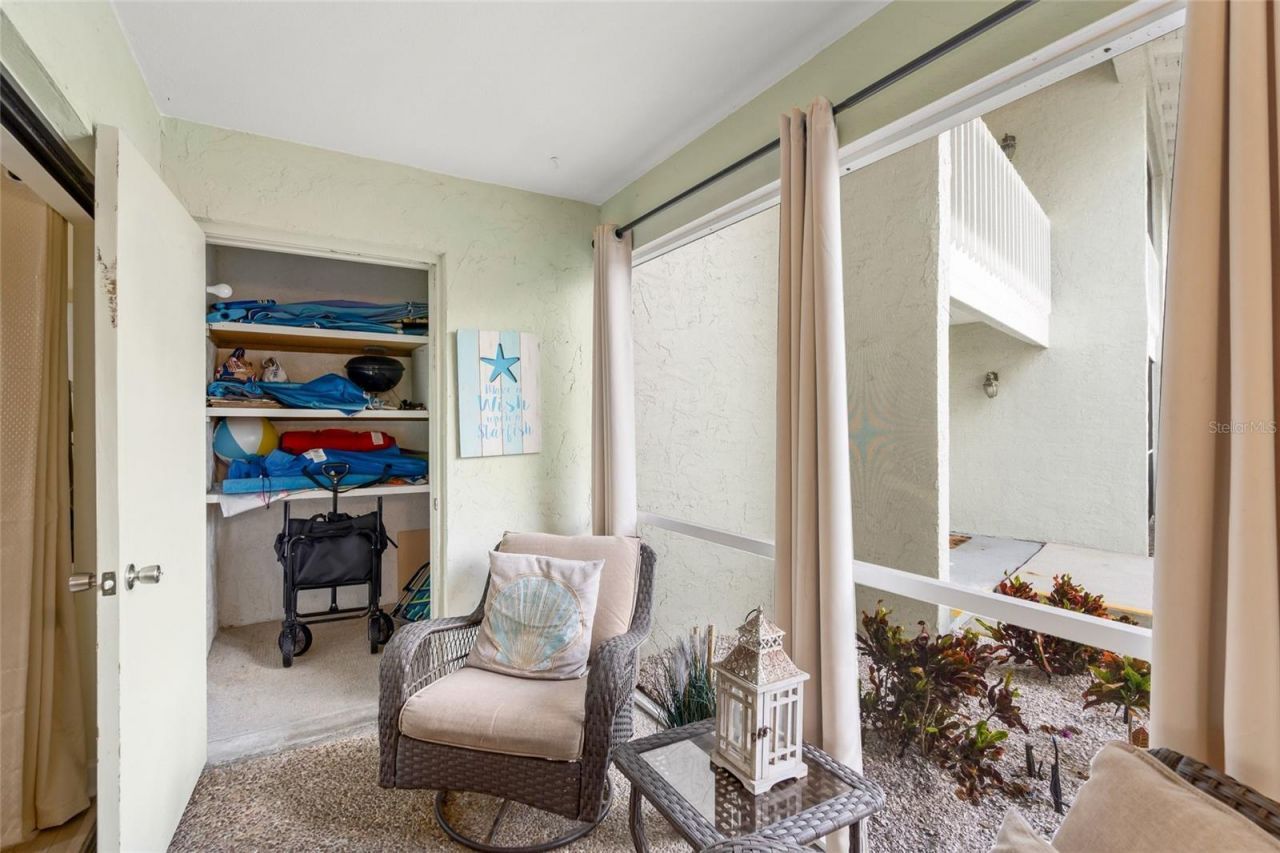 6713 Midnight Pass Road, Unit 4, Sarasota, FL 34242 Photo