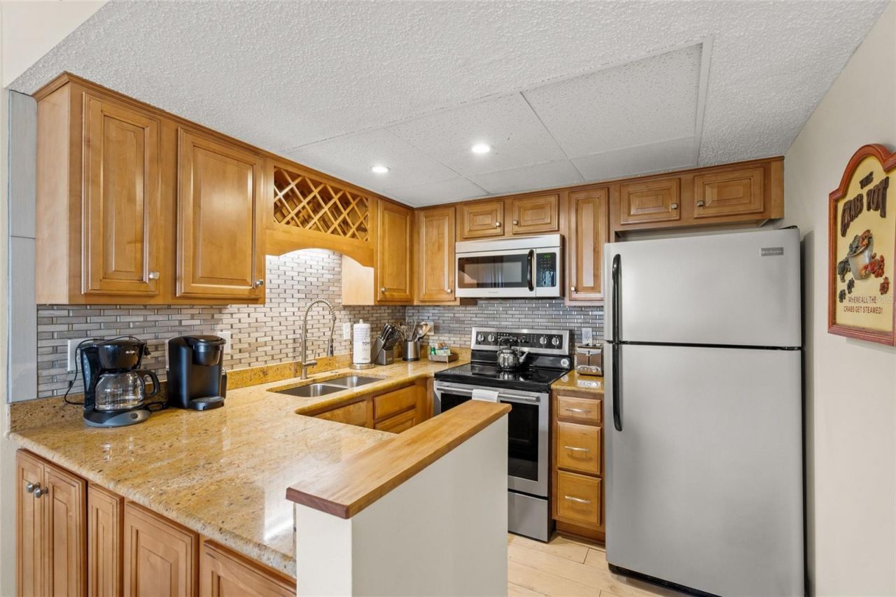 6713 Midnight Pass Road, Unit 4, Sarasota, FL 34242 Photo