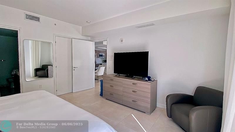 401 N Birch Road, Unit 415, Fort Lauderdale, FL 33304 Photo