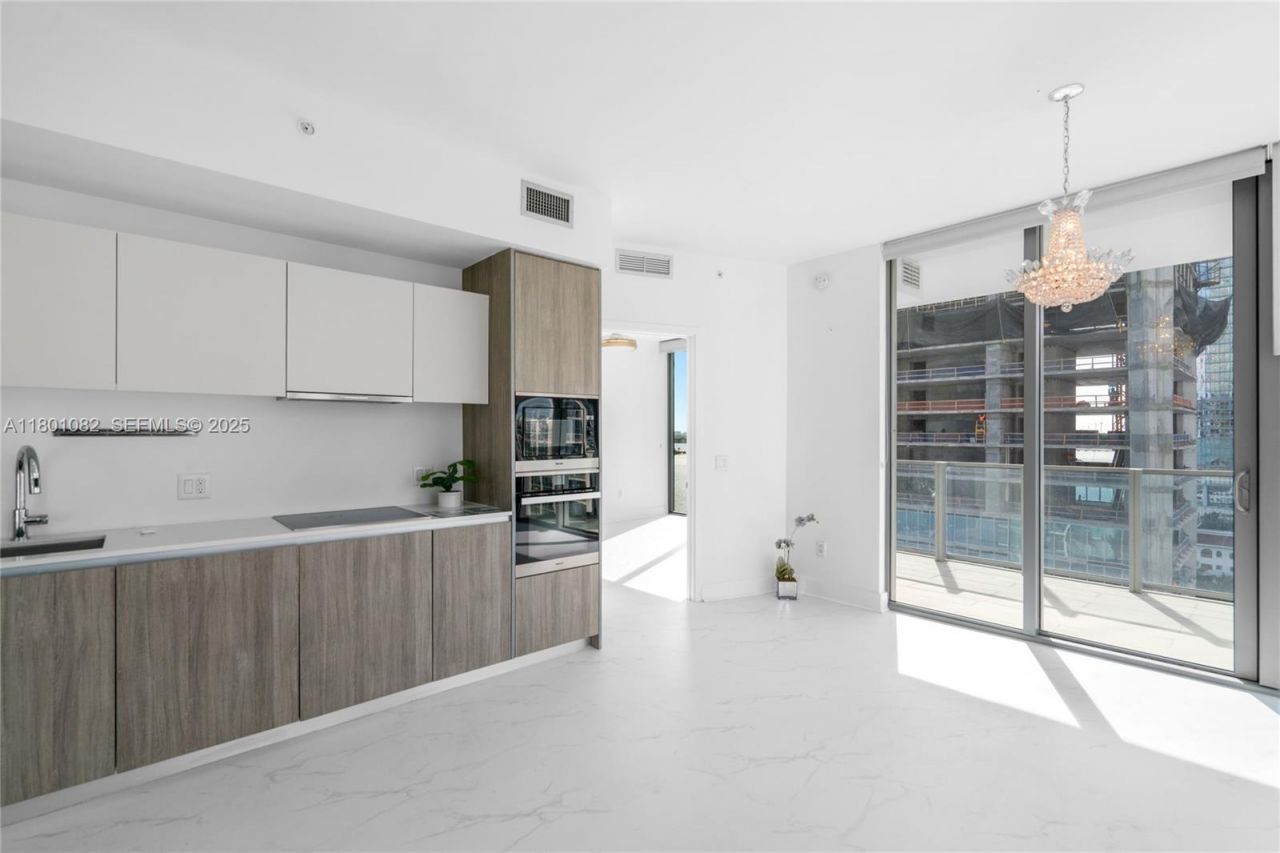 2900 NE 7th Ave, Unit 1409, Miami, FL 33137 Photo