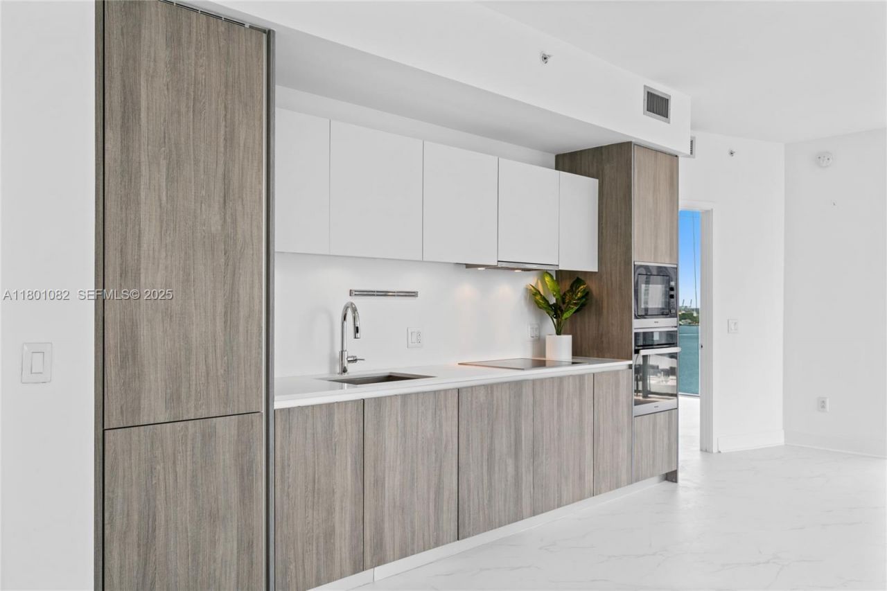 2900 NE 7th Ave, Unit 1409, Miami, FL 33137 Photo