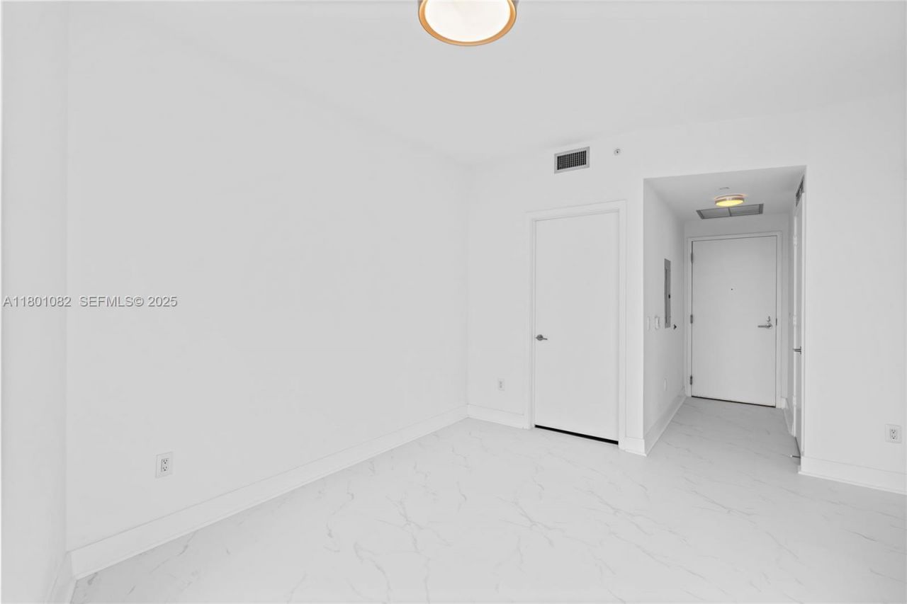 2900 NE 7th Ave, Unit 1409, Miami, FL 33137 Photo