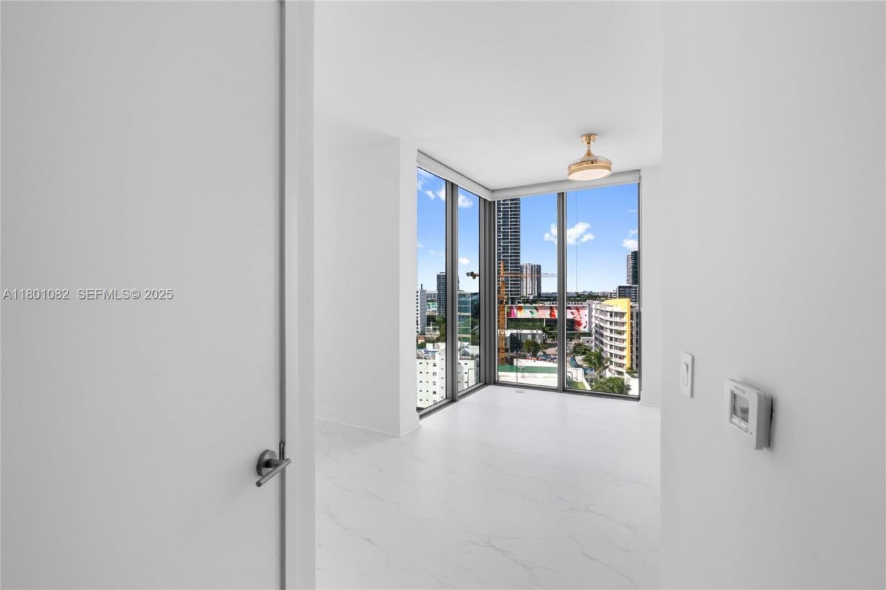 2900 NE 7th Ave, Unit 1409, Miami, FL 33137 Photo