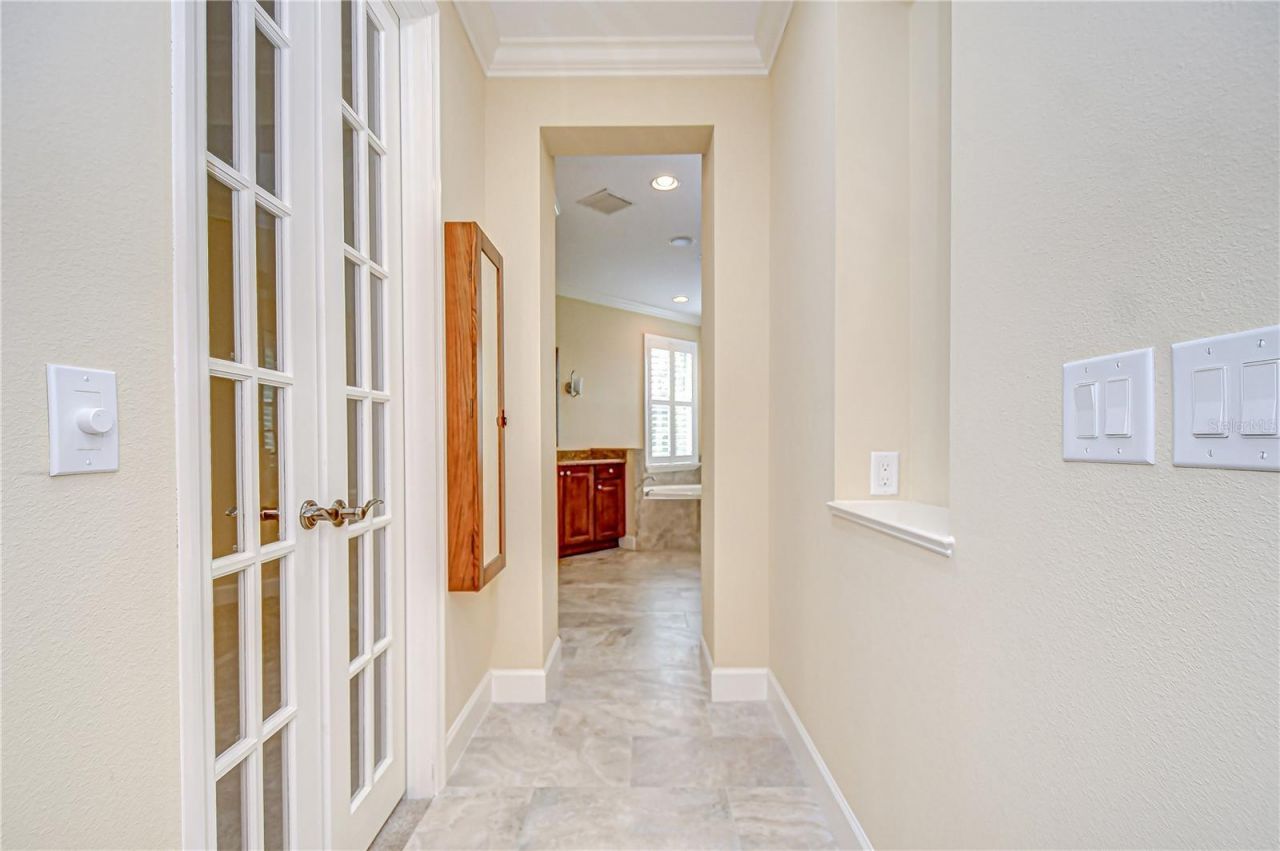 3323 Anna George Drive, Valrico, FL 33596 Photo