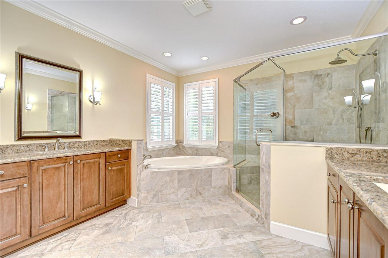 3323 Anna George Drive, Valrico, FL 33596 Photo