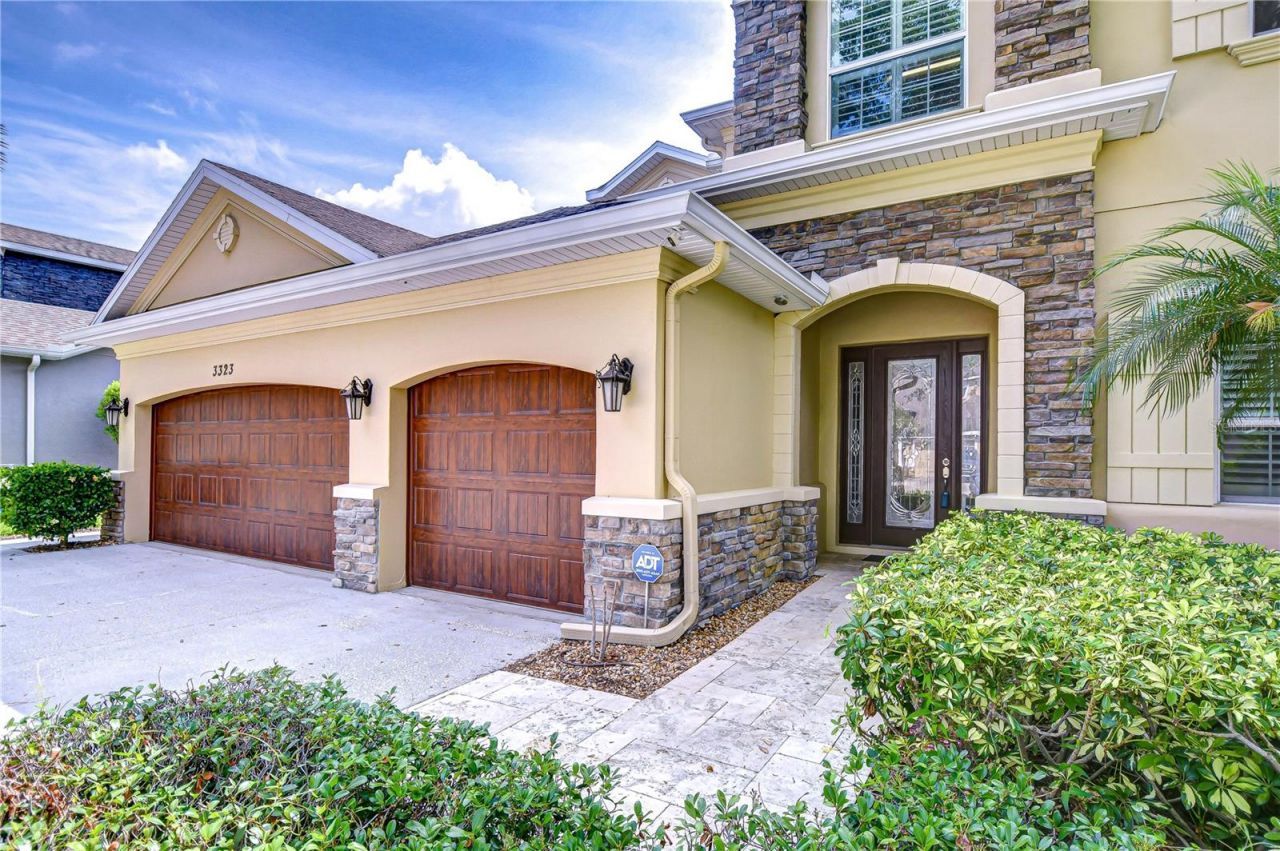 3323 Anna George Drive, Valrico, FL 33596 Photo