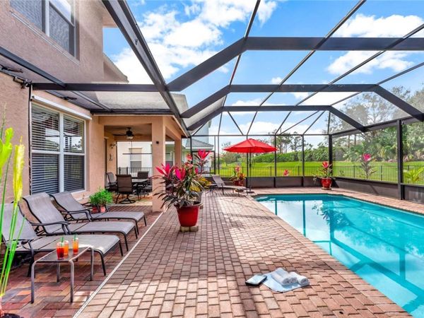 1883 Grey Falcon Circle SW, Vero Beach, FL 32962