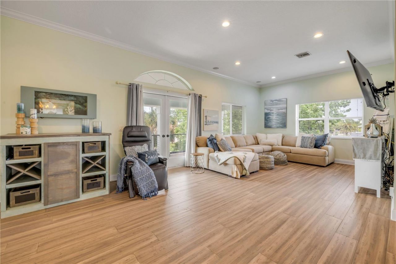 90 Cunningham Drive, New Smyrna Beach, FL 32168 Photo