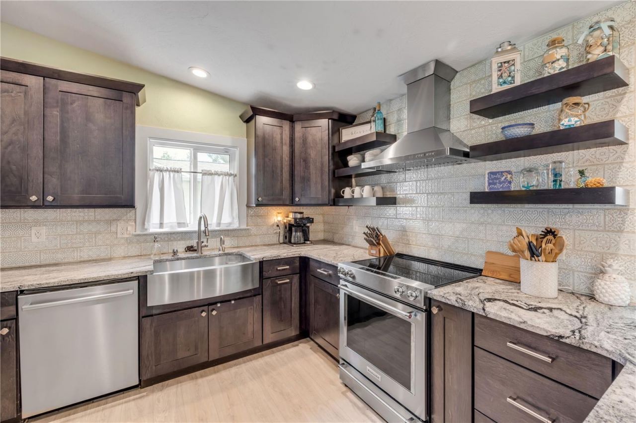 90 Cunningham Drive, New Smyrna Beach, FL 32168 Photo