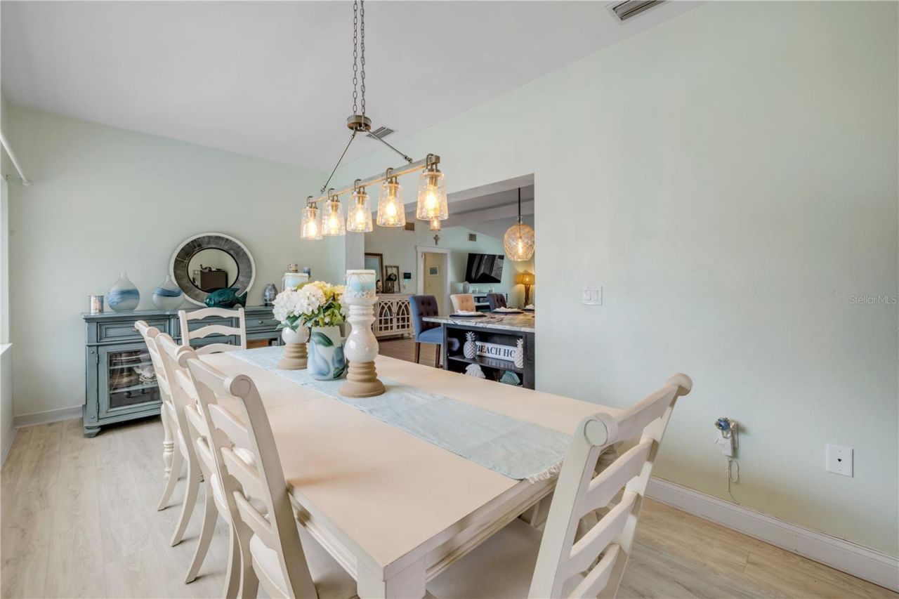 90 Cunningham Drive, New Smyrna Beach, FL 32168 Photo