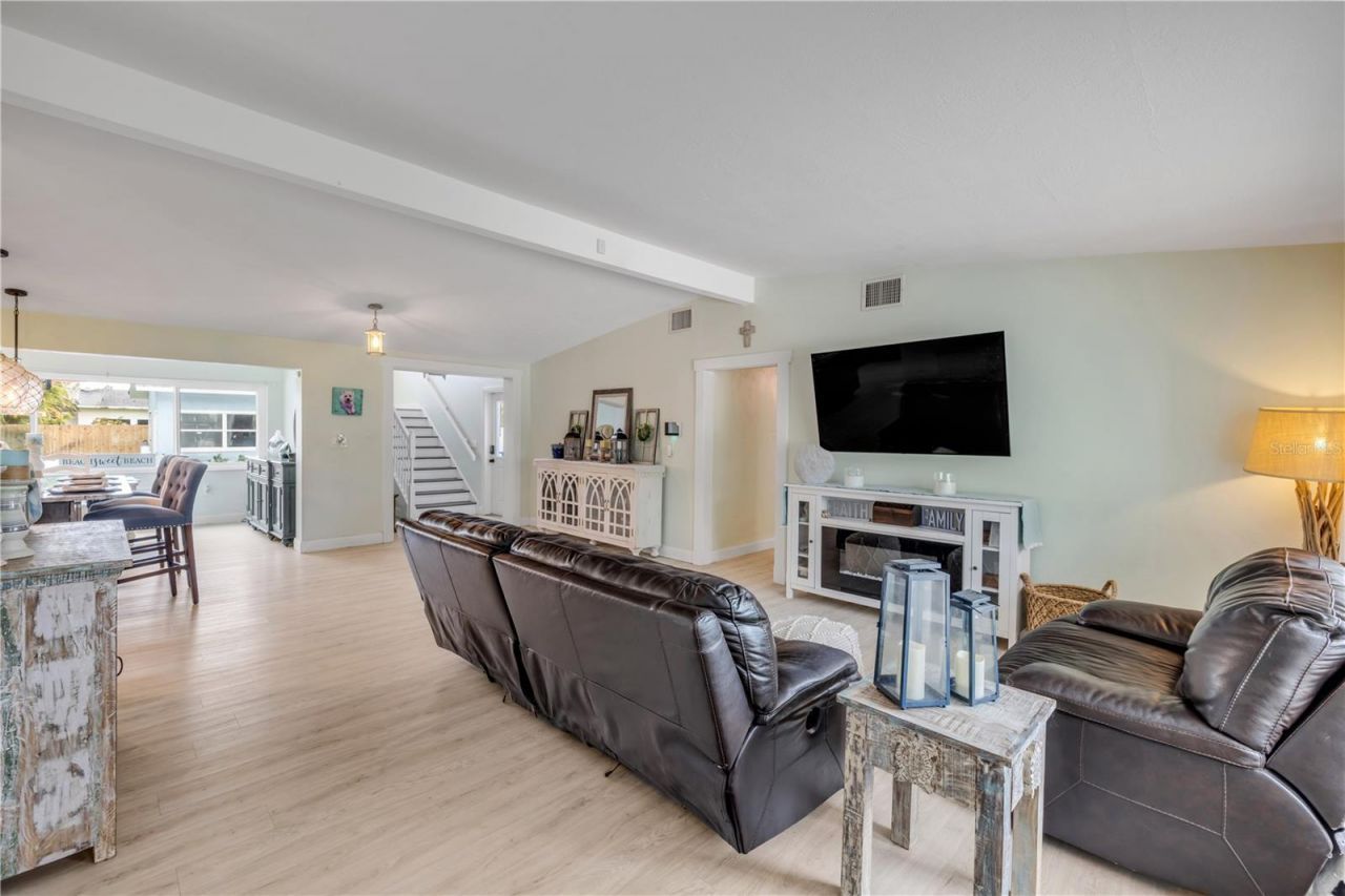 90 Cunningham Drive, New Smyrna Beach, FL 32168 Photo