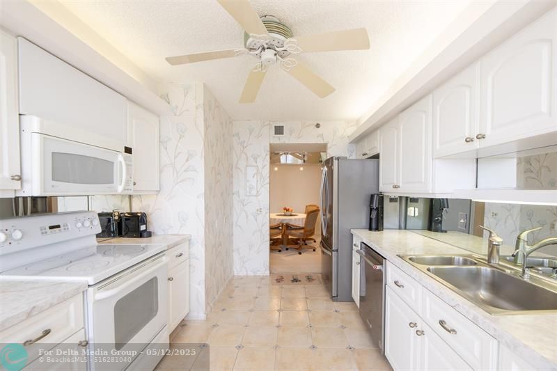 4600 S Ocean Boulevard, Unit 603, Highland Beach, FL 33487 Photo