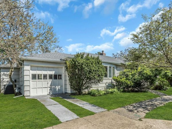 140 Mitchell Avenue, Long Beach, NY 11561