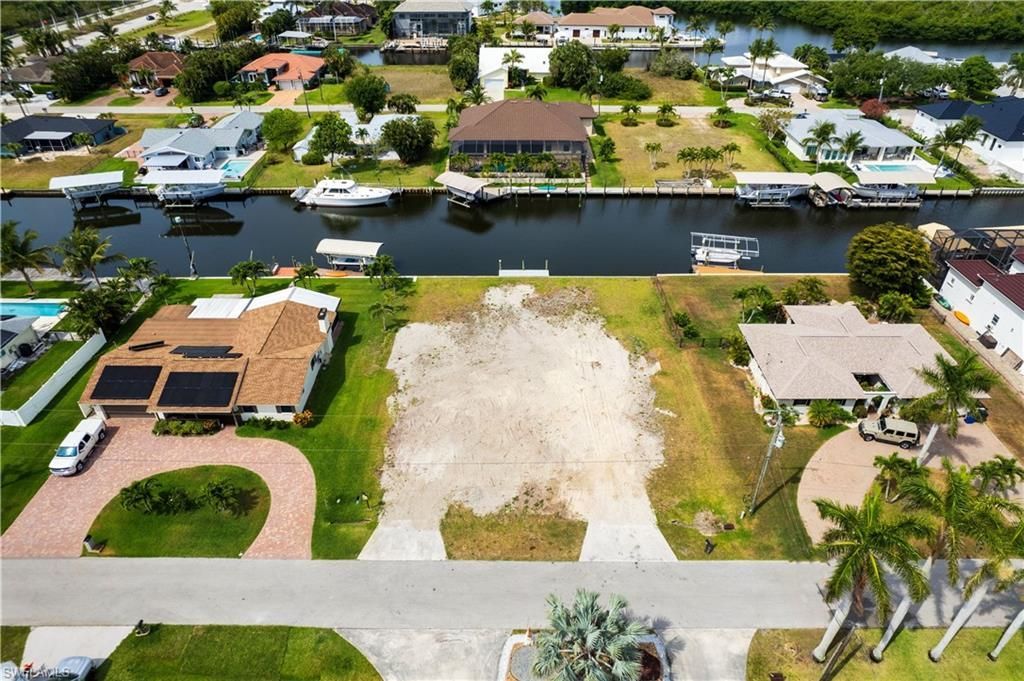 122 Placid Dr, Fort Myers, FL 33919 Photo