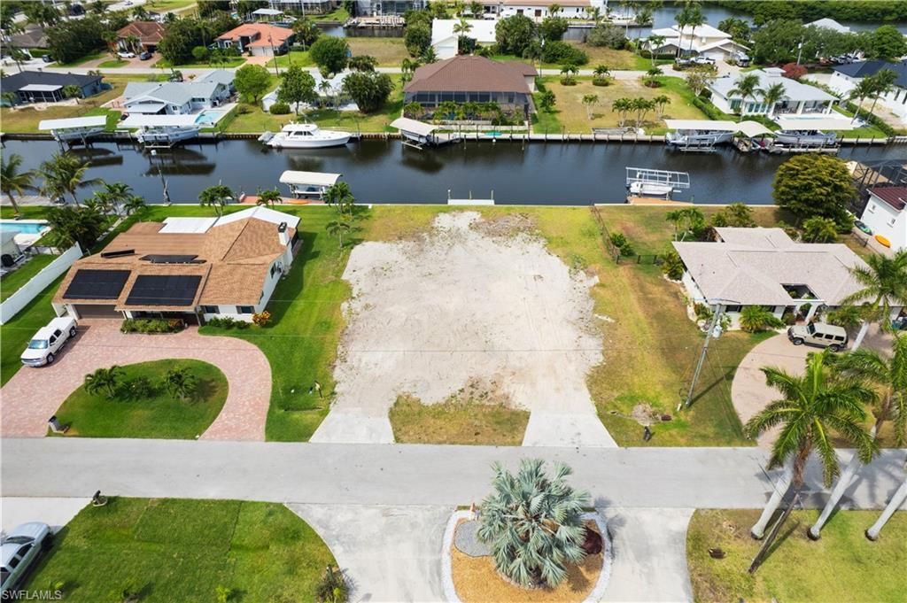122 Placid Dr, Fort Myers, FL 33919 Photo