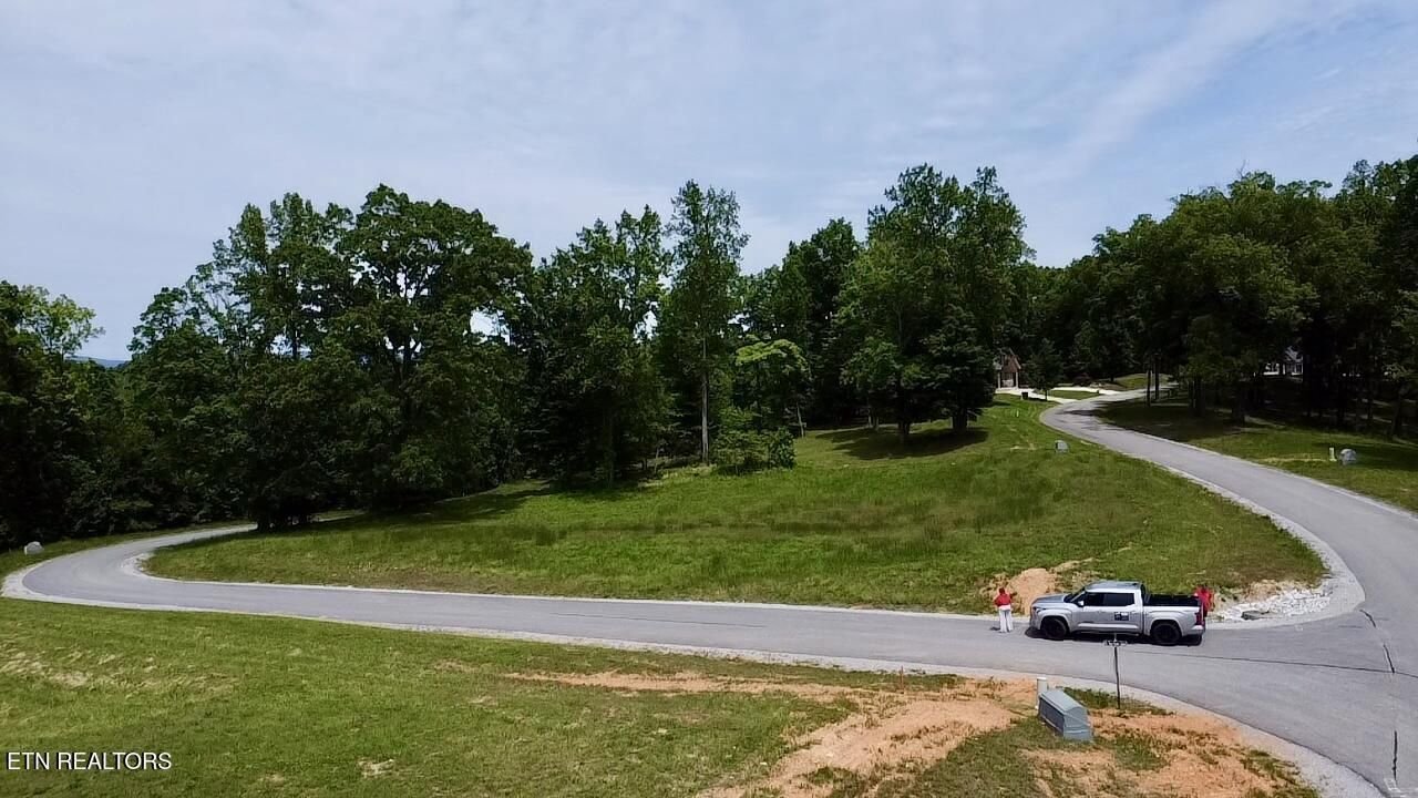 625 & 626 Prestige Ridge/n Two Rivers, Lafollette, TN 37729 Main Photo