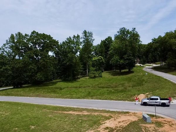 625 & 626 Prestige Ridge/N Two Rivers, LaFollette, TN 37729