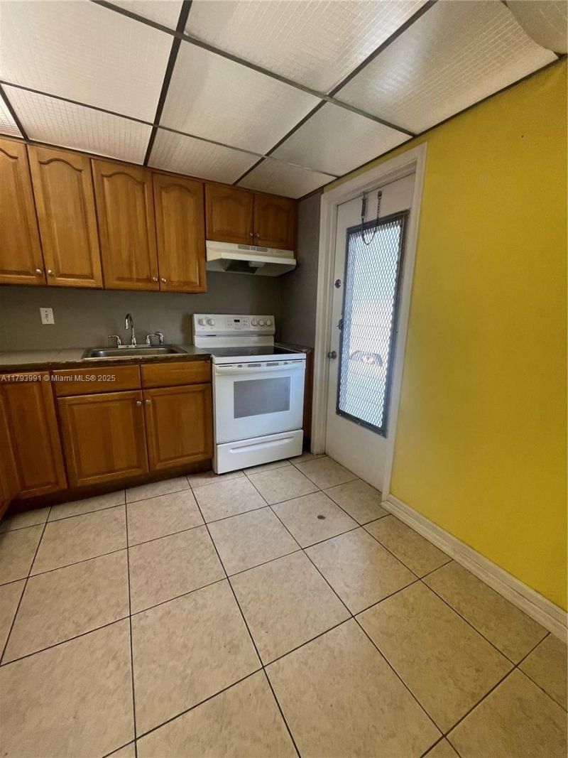 4200 NW 3rd Ct, Unit 134, Plantation, FL 33317 Photo