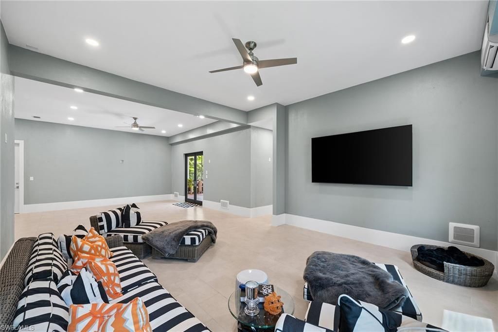 210 Topanga Dr, Bonita Springs, FL 34134 Photo