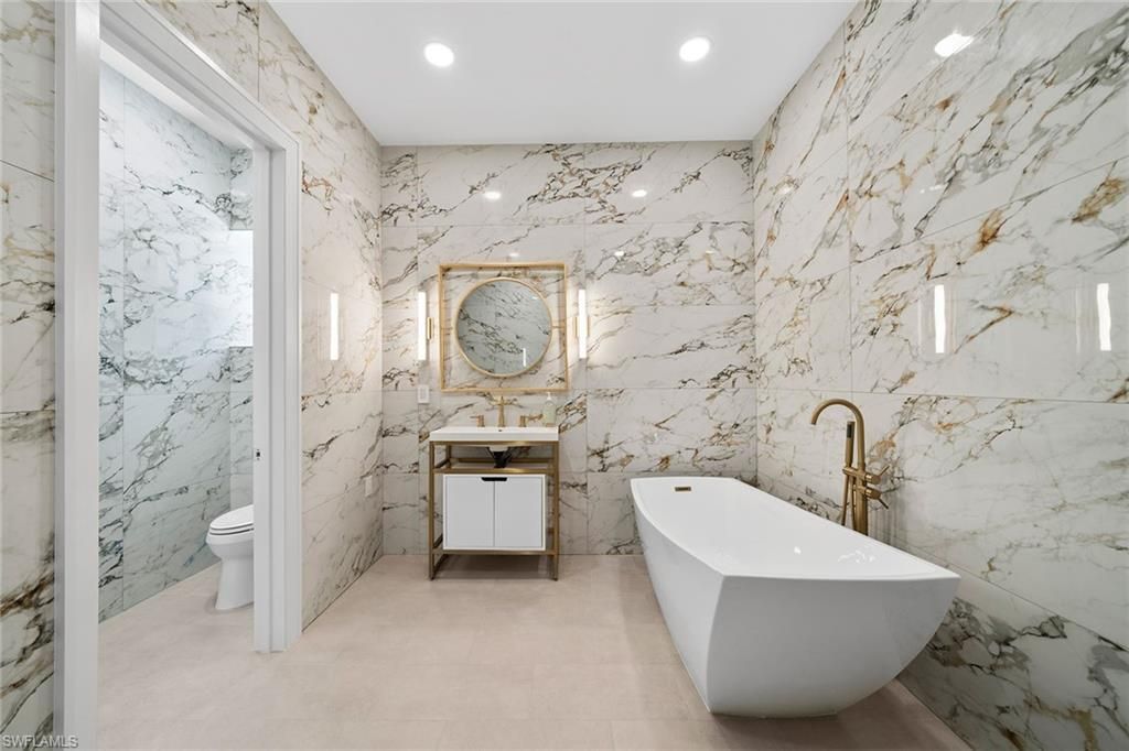 210 Topanga Dr, Bonita Springs, FL 34134 Photo