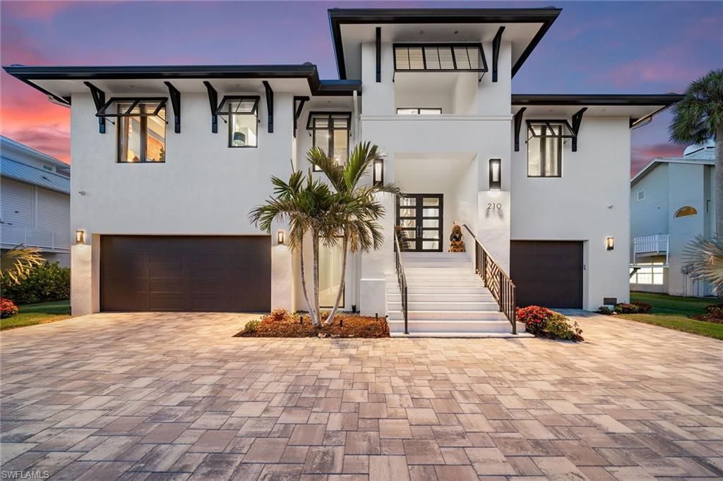 210 Topanga Dr, Bonita Springs, FL 34134 Photo