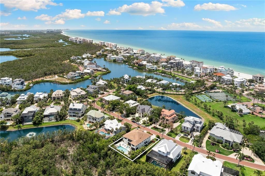 210 Topanga Dr, Bonita Springs, FL 34134 Photo