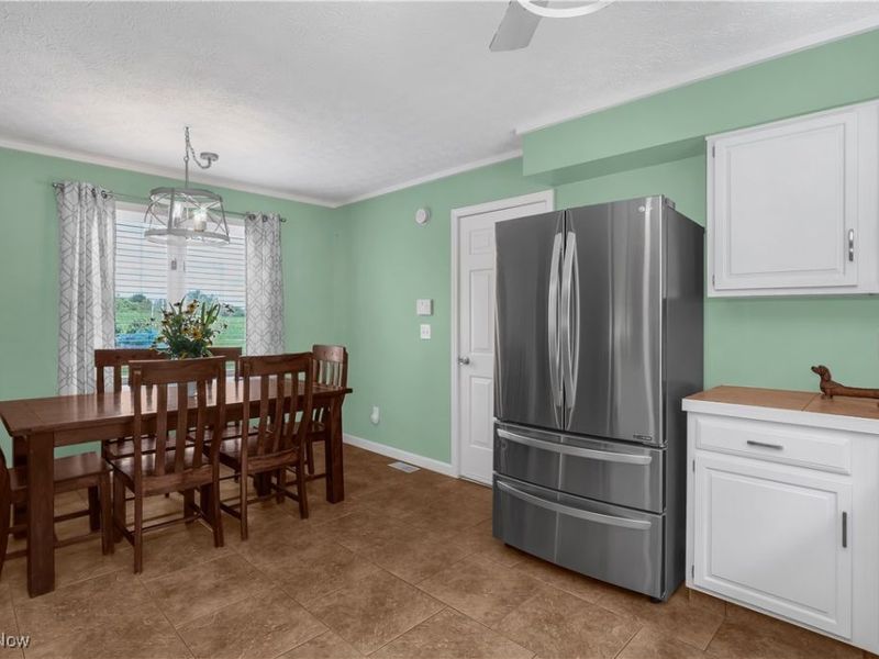 1060 S Watkins Road, Alexandria, OH 43001 Photo 10