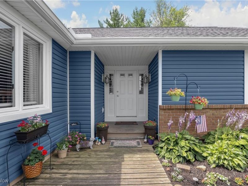 1060 S Watkins Road, Alexandria, OH 43001 Photo 2