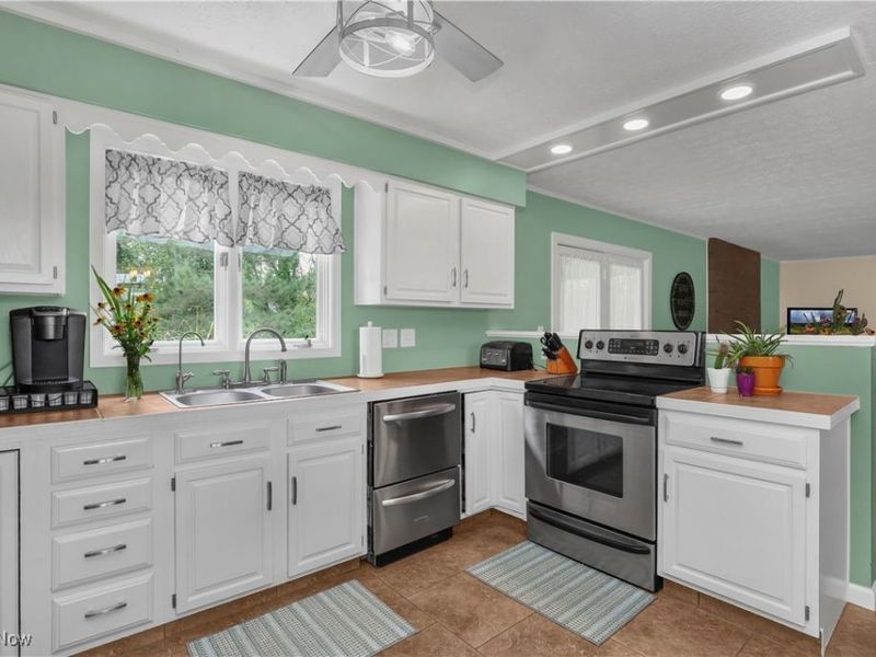 1060 S Watkins Road, Alexandria, OH 43001 Photo 9