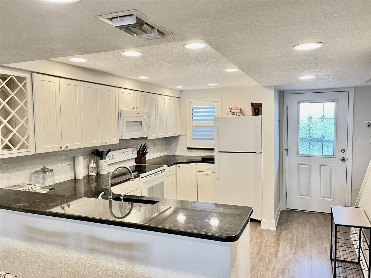 2100 N Peninsula Avenue, Unit 216, New Smyrna Beach, FL 32169 Photo