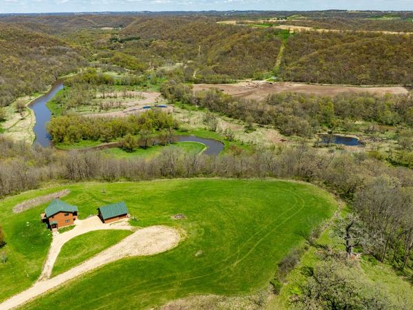 52303 Monroe Ln, Eastman, WI 53826