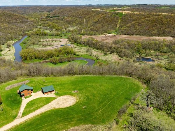 52303 MONROE LANE, Wauzeka, WI 53826