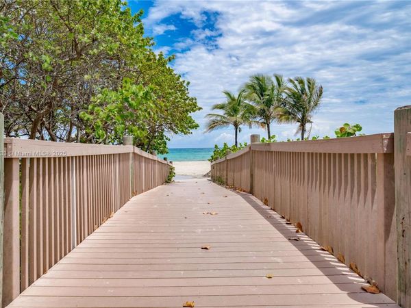 1201 S Ocean Dr, Unit 1105N, Hollywood, FL 33019