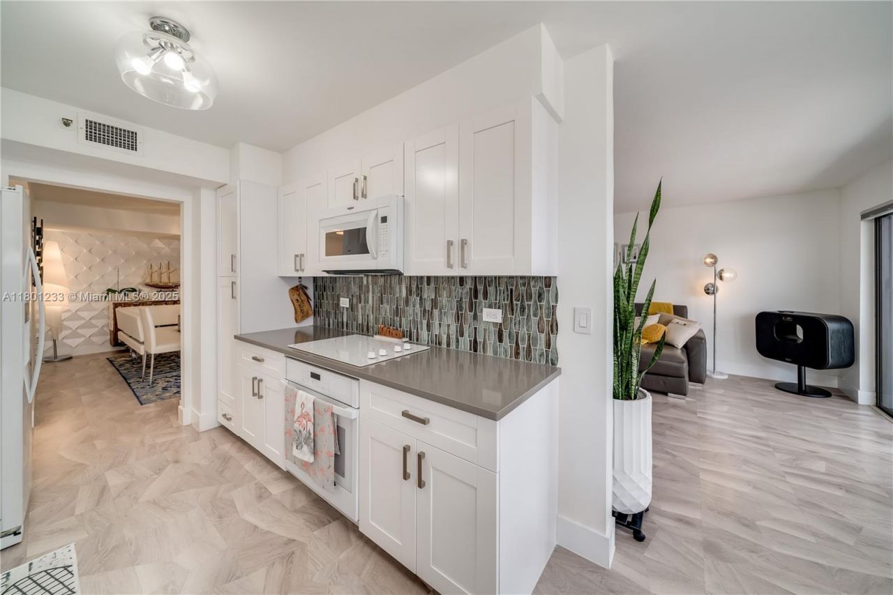 1201 S Ocean Dr, Unit 1105N, Hollywood, FL 33019 Photo