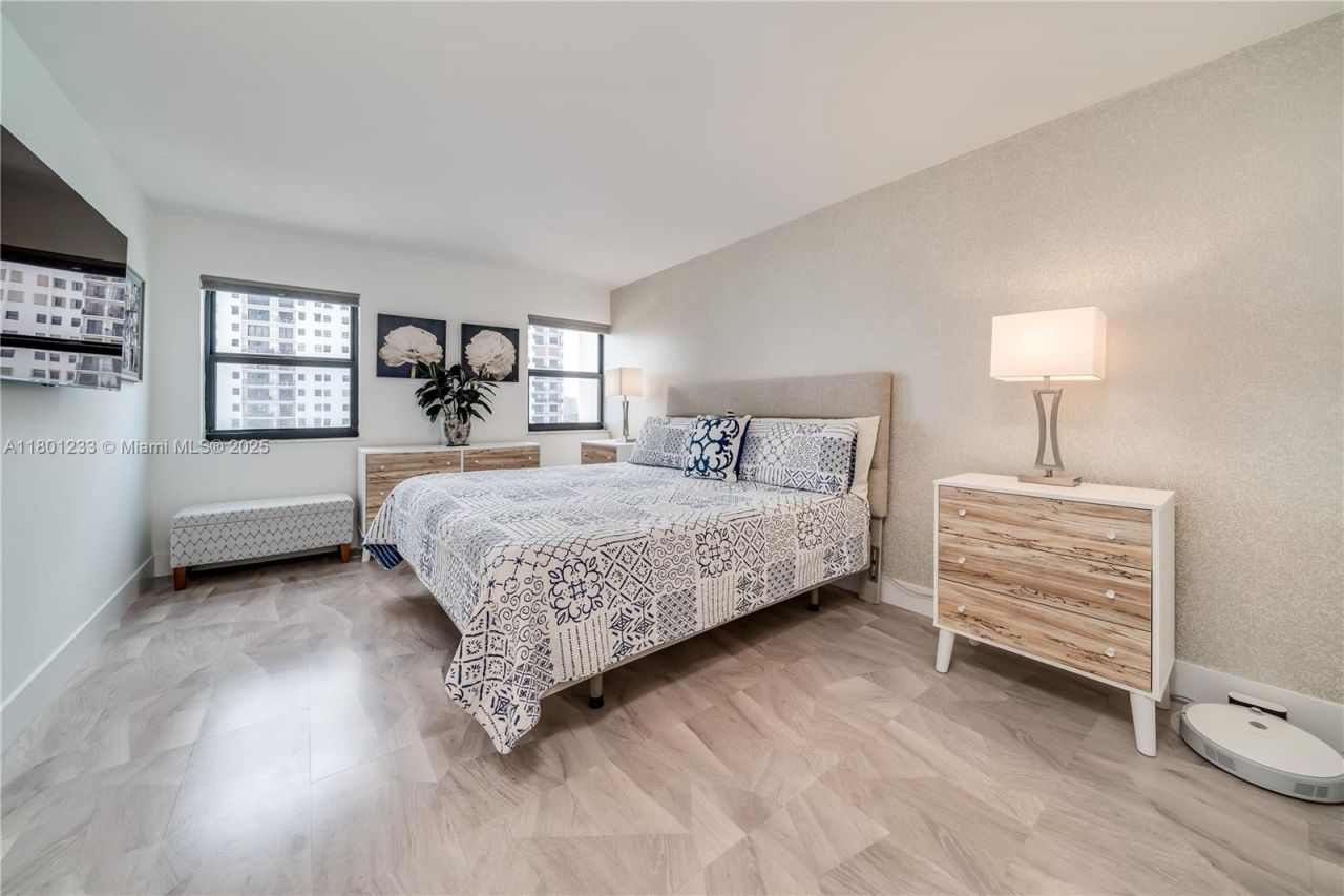 1201 S Ocean Dr, Unit 1105N, Hollywood, FL 33019 Photo