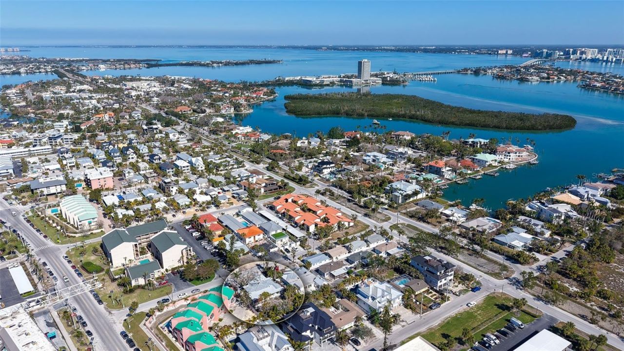 132 Harrison Drive, Sarasota, FL 34236 Photo