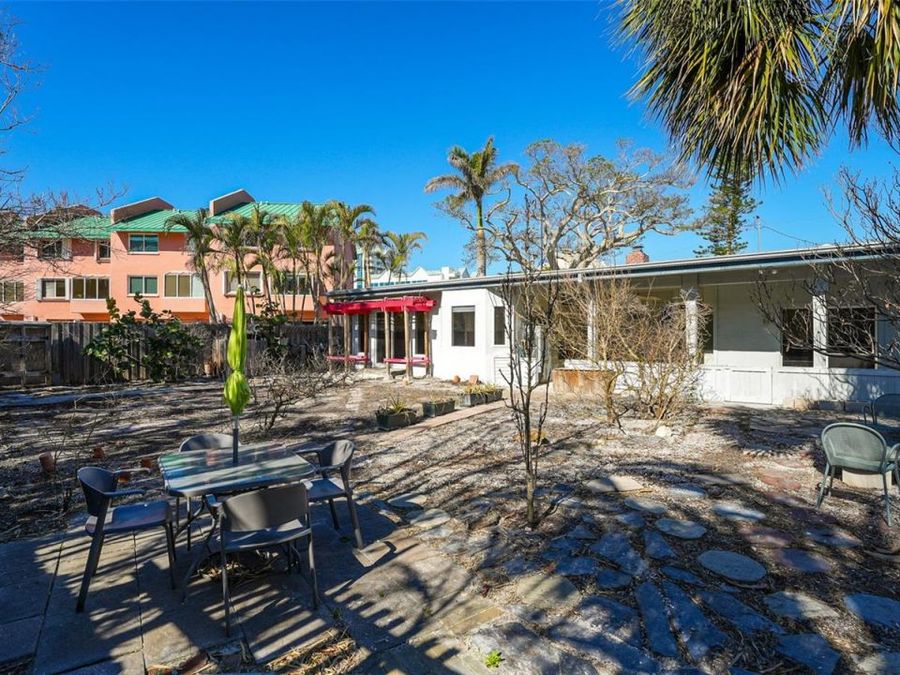 Property Image 16