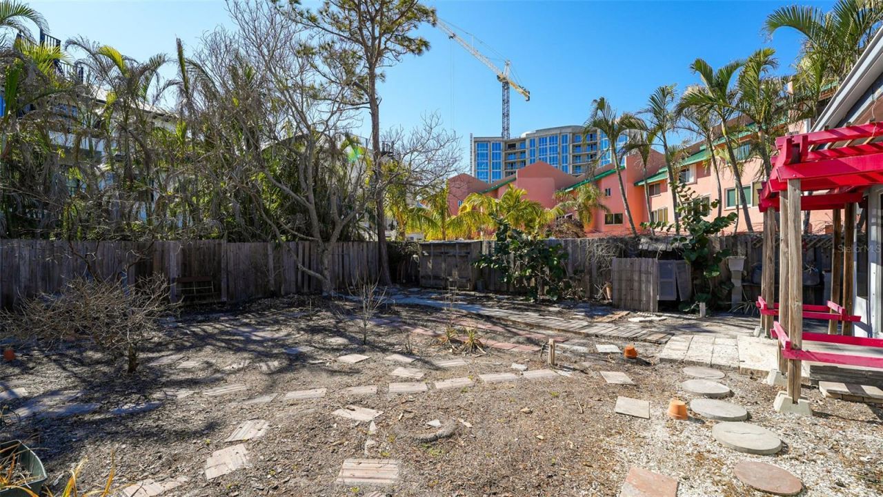 132 Harrison Drive, Sarasota, FL 34236 Photo