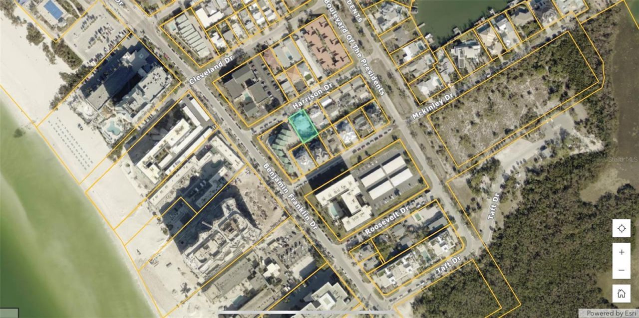 132 Harrison Drive, Sarasota, FL 34236 Photo