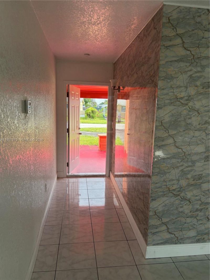 7612 Plantation Blvd, Miramar, FL 33023 Photo