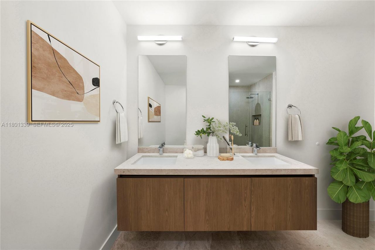 701 Valencia Ave, Unit 401, Coral Gables, FL 33134 Photo